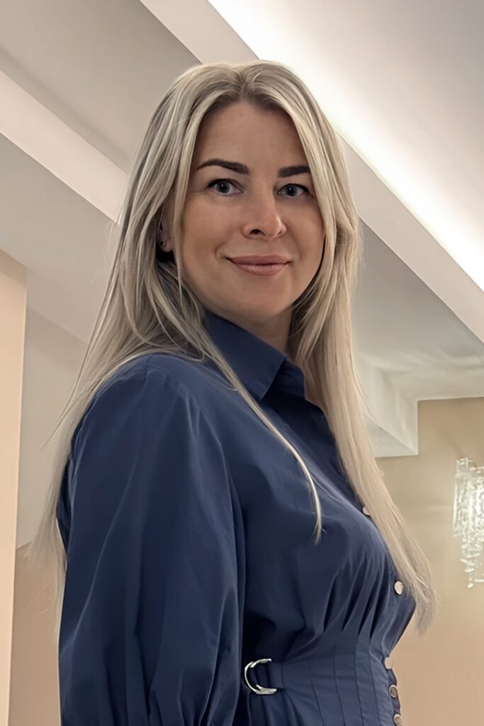 Любовь Жаркова